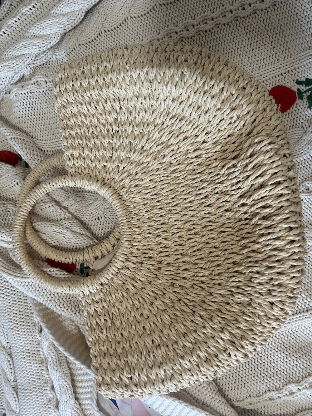 Forever 21 Natural Beige Woven Round Key & Card Holder